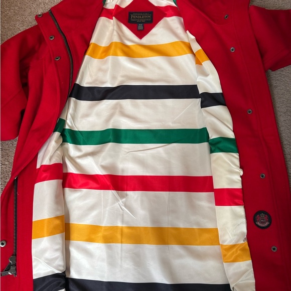 Women’s winter coat size M from Pendleton
Never worn - Picture 2 of 6